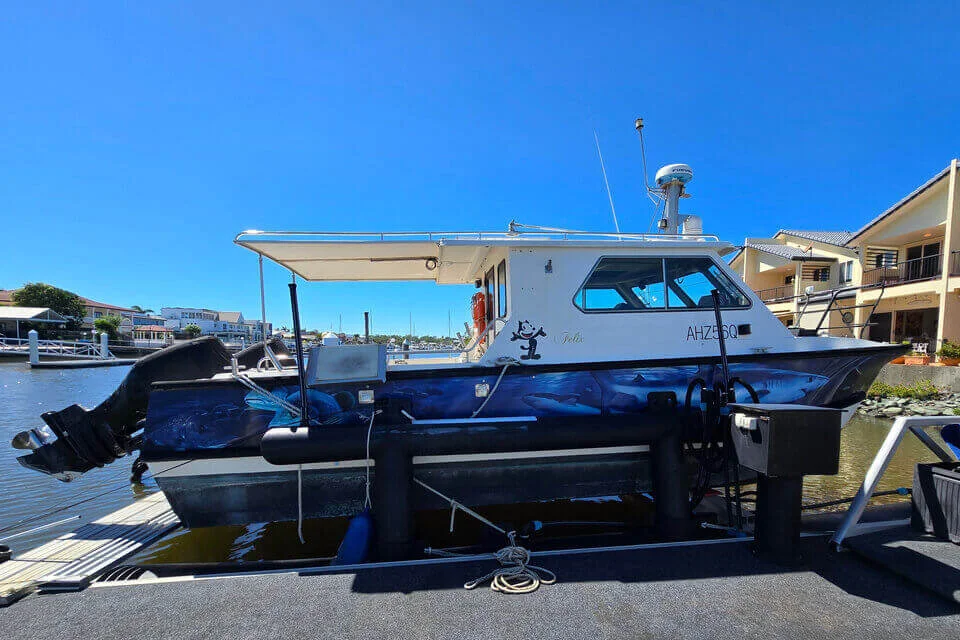 Infinite Marine Brokers – Shark Cat 2800 (1)web